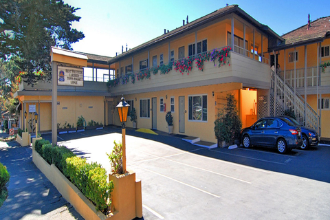 Best Western Carmel's Townhouse Lodge