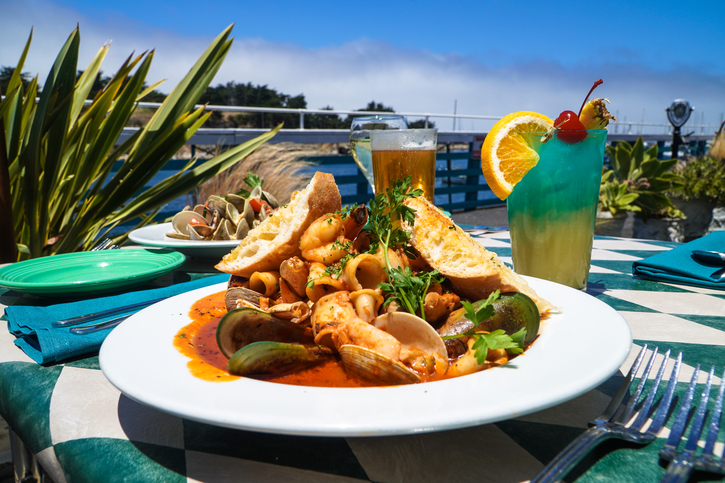 Abalonetti Bar and Grill