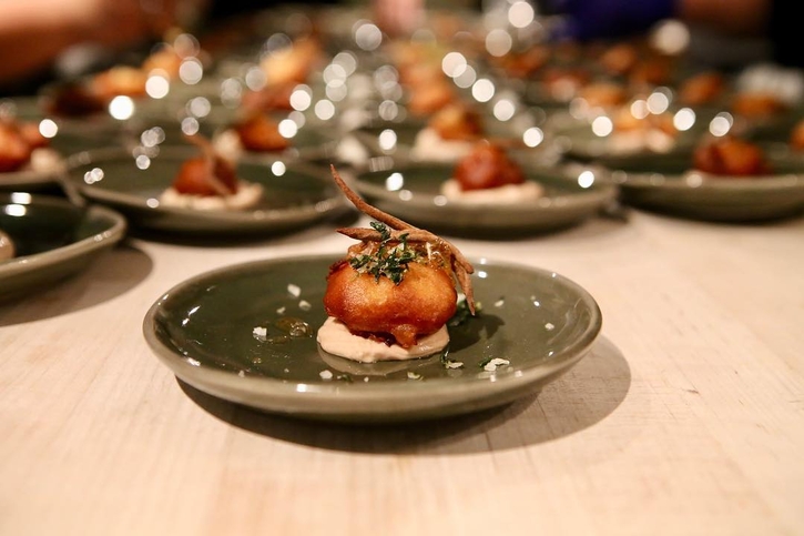 Seventh & Dolores Steakhouse - 7D