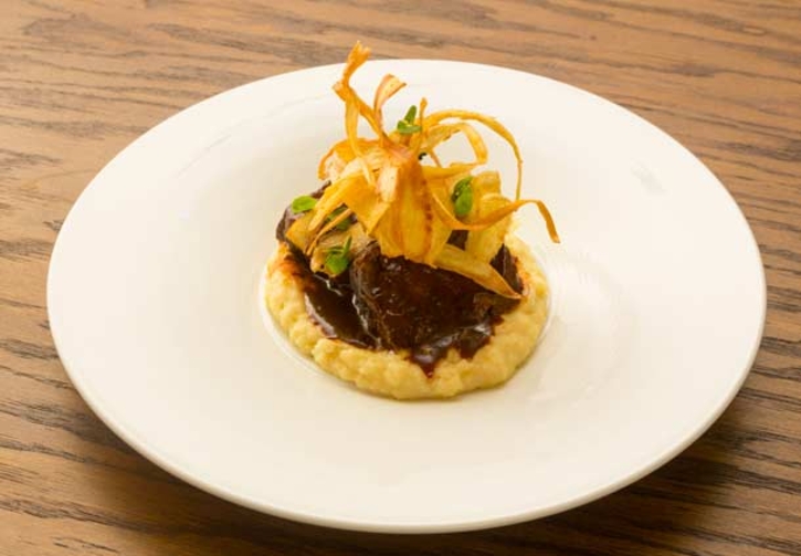 Fin + Field Restaurant And Bar